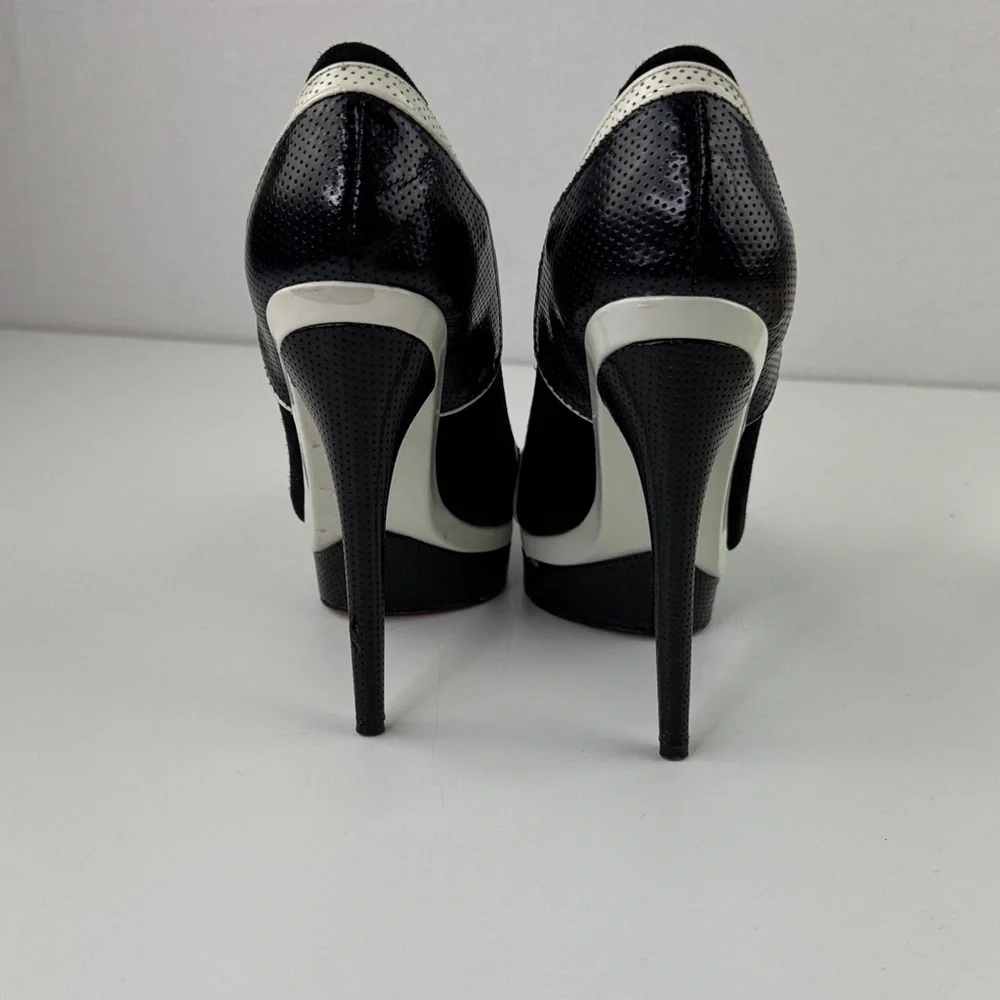 L.A.M.B. by Gwen Stefani Black and White Platform Stiletto Heels size 7 - Picture 5 of 11